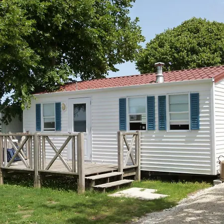 Camping Le Bellevue Proche De Royan Camping