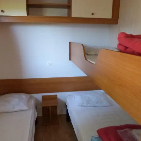 Camping Camping Le Bellevue Proche De Royan Barzan